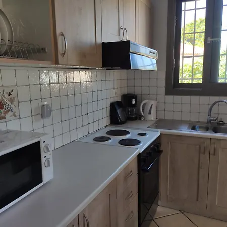 Spedion Holiday home Pesadha